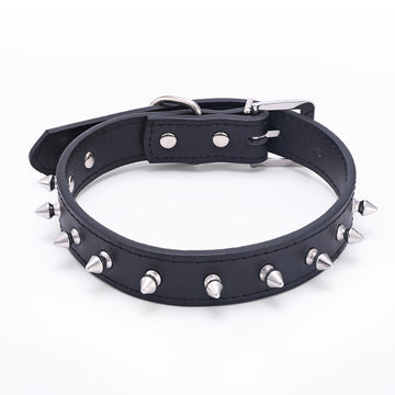GREEDY RIVET CHOKER – ONE SIZE