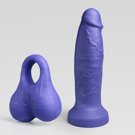 GREEDYBALL SET realistic dildo detail image showing lifelike texture, veins, shape, and body-safe silicone finish