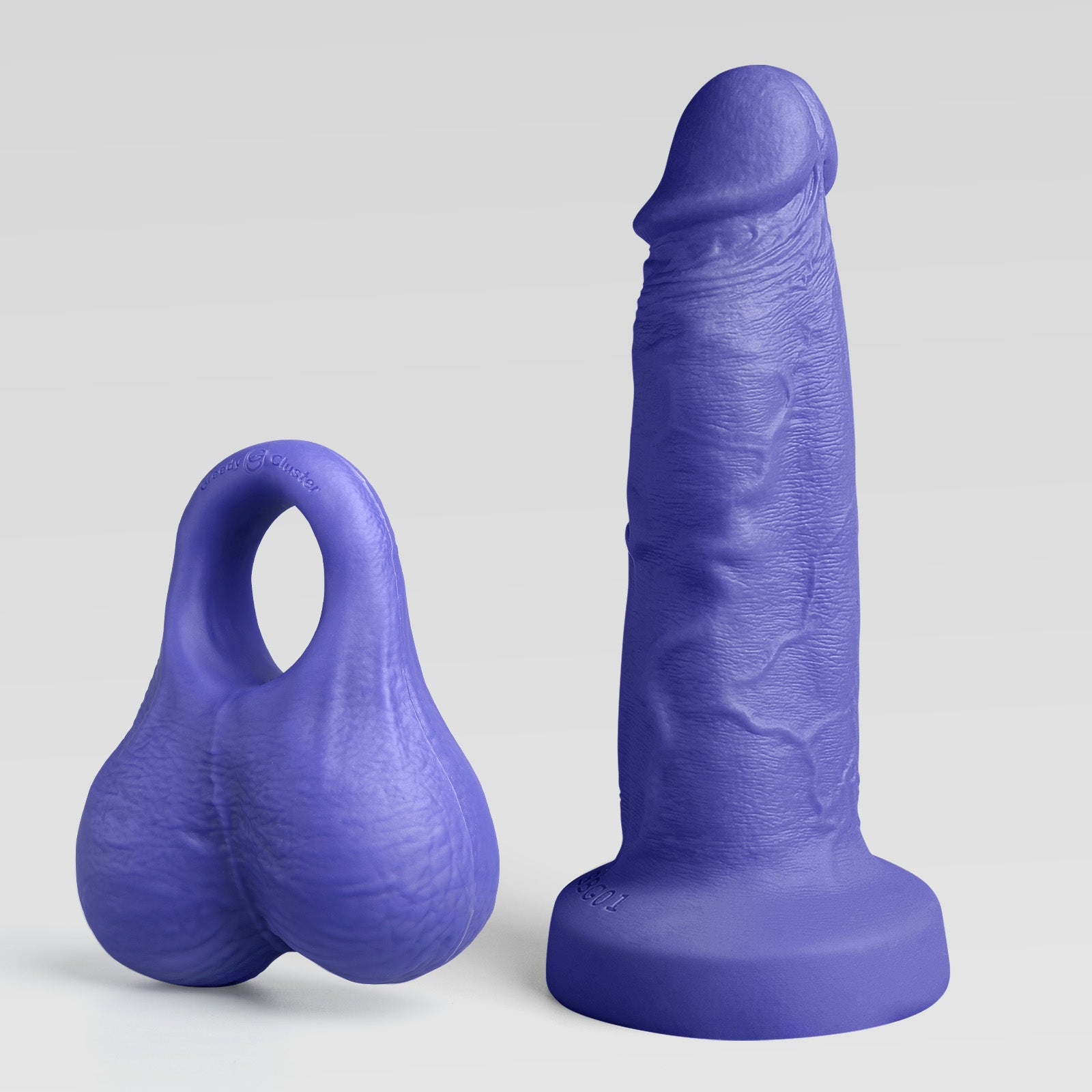 GREEDYBALL SET realistic dildo detail image showing lifelike texture, veins, shape, and body-safe silicone finish