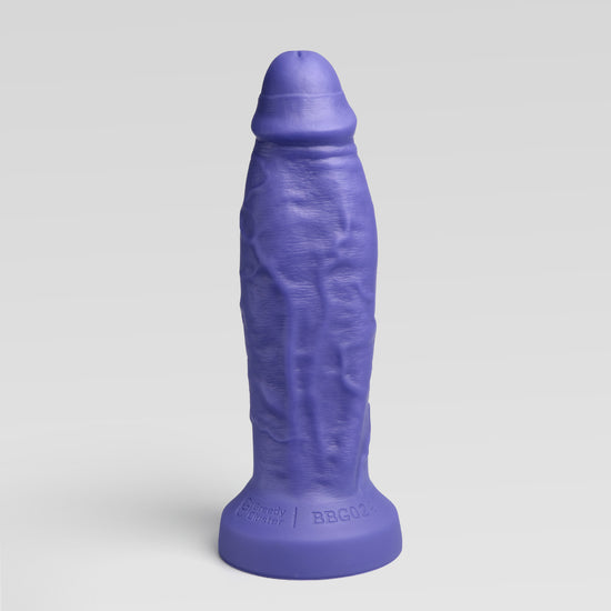 WADE - BBG024 REALISTIC DILDO realistic dildo detail image showing lifelike texture, veins, shape, and body-safe silicone finish